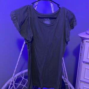 lacy sleeve green tee